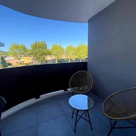 Apartment 108 2 Personnes Tennis *